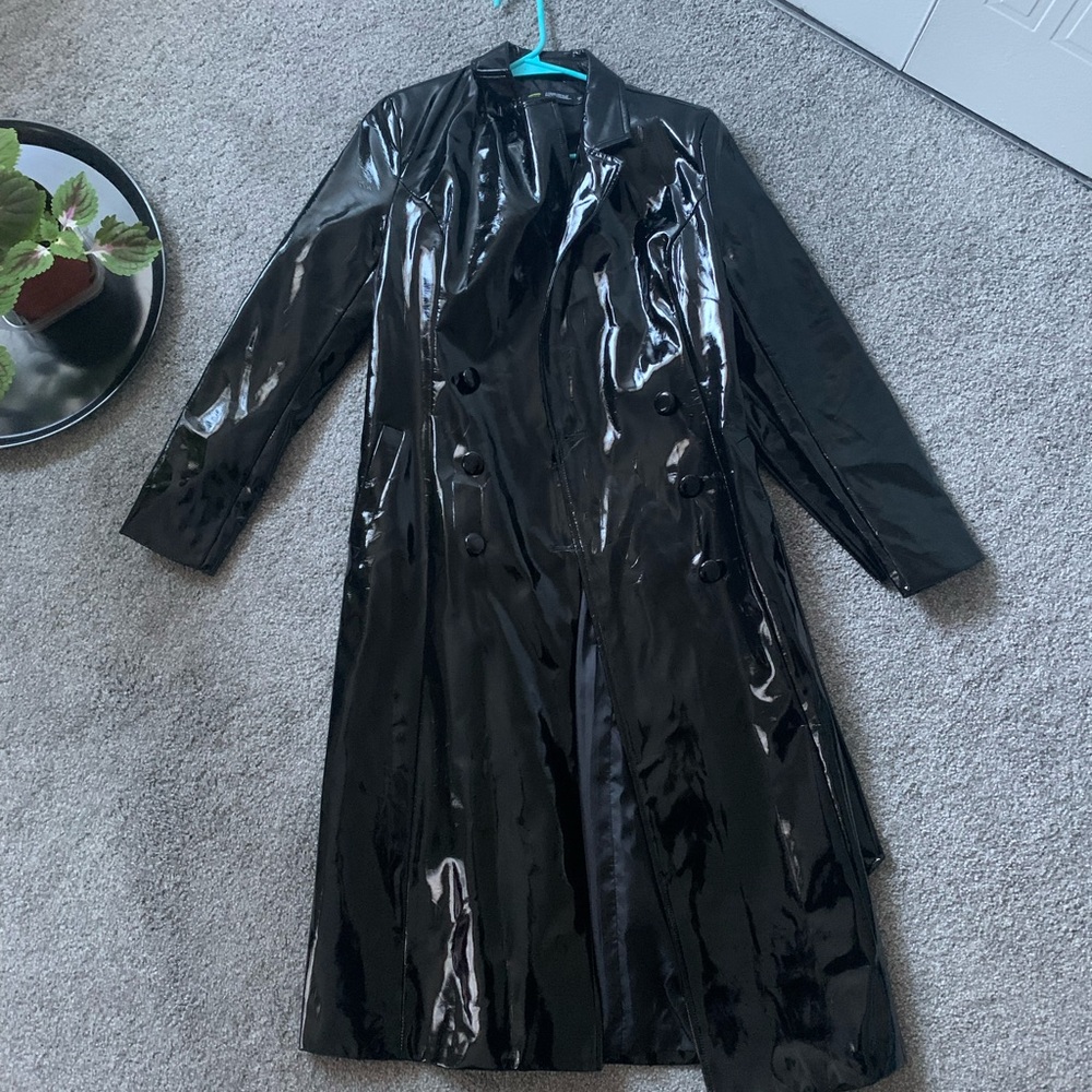 Black glossy faux leather jacket from Finesse (medium)